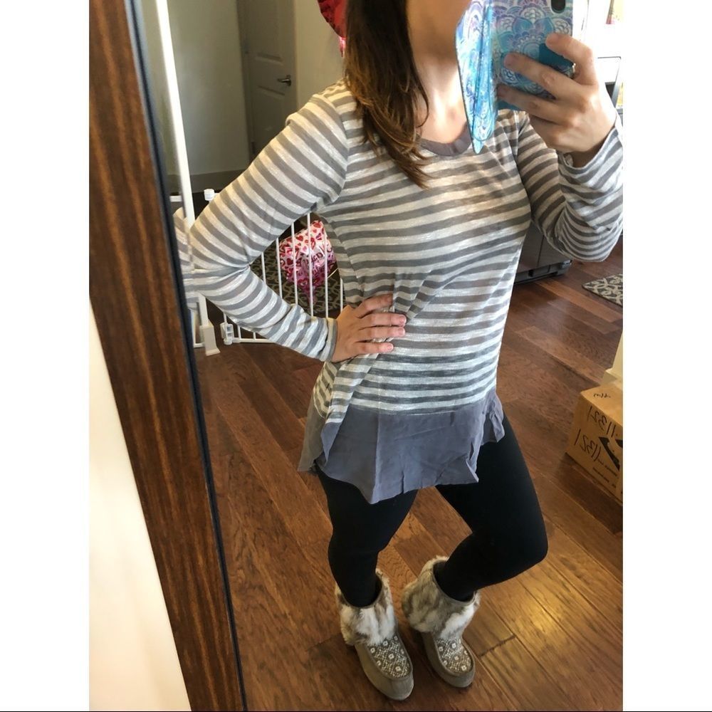 NWT Grey Striped Hi-lo Long Sleeve